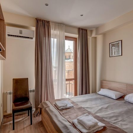 Liva Hotel ティビリシ エクステリア 写真